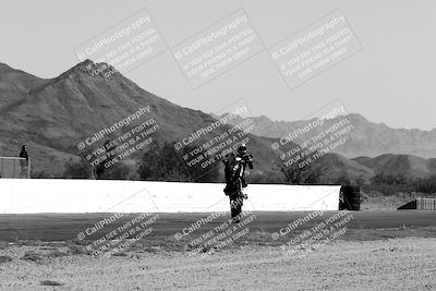 media/May-06-2024-Moto Forza (Mon) [[b33359f27d]]/Around the Pits/